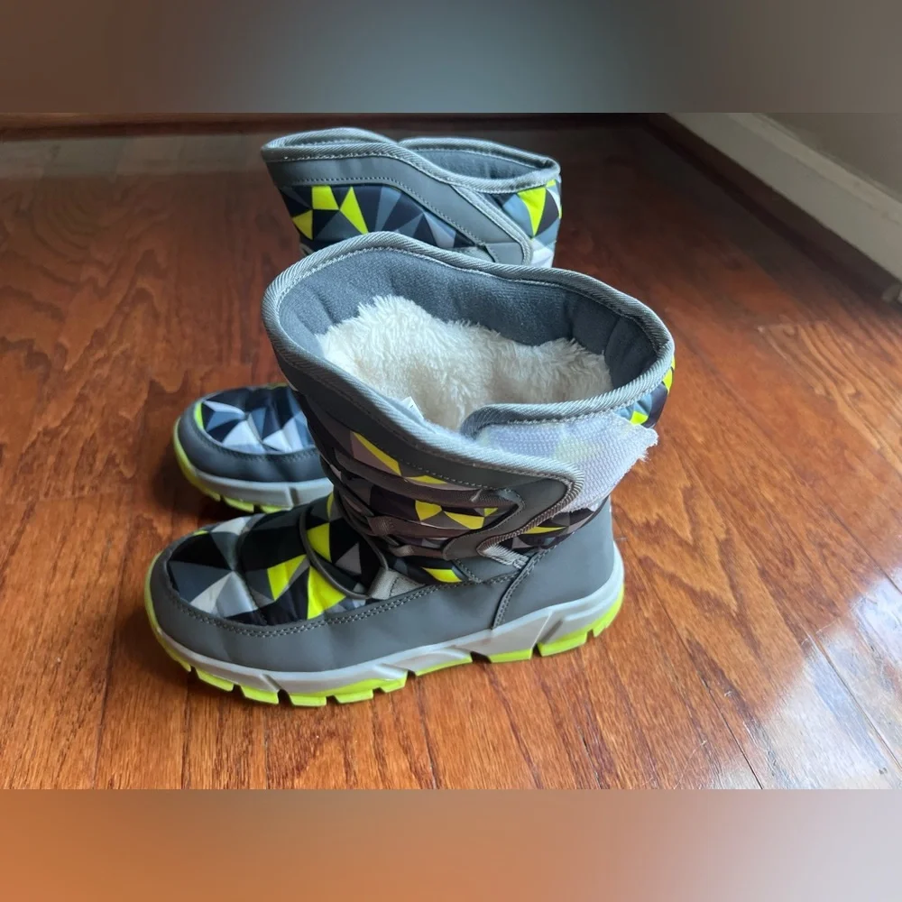 HOBIBEAR Boys Snow Boots Waterproof Outdoor Warm Slip girls Winter Shoes
